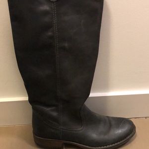Steve Madden Boots